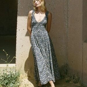 Doen EMMARETTA Dress XXS Blue and White Floral